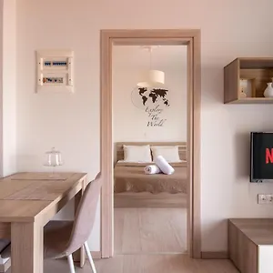 Minimalist W/ View Saloniki